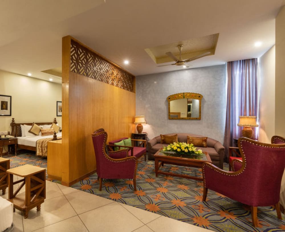 His Highness Suite