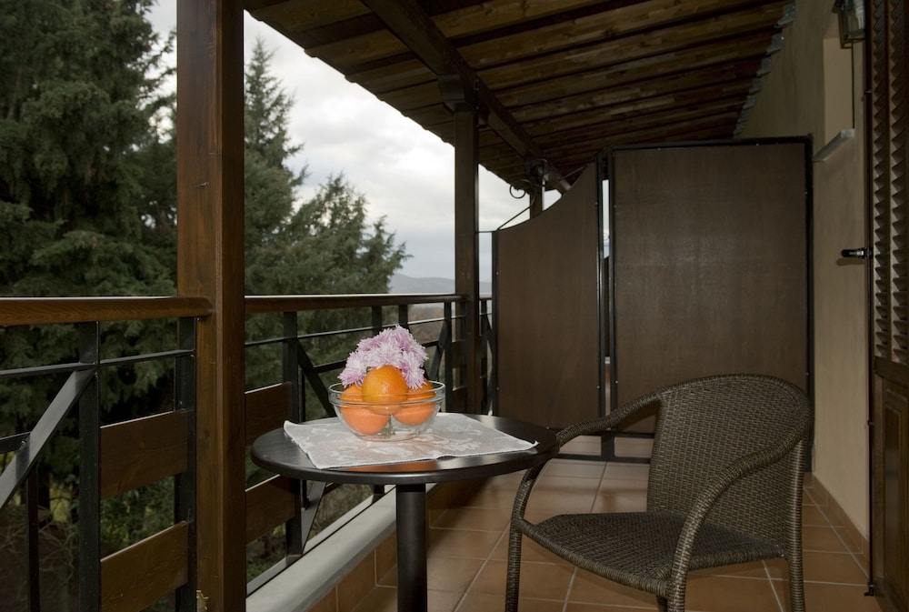 Double or Twin Room, Garden View - Photo 2