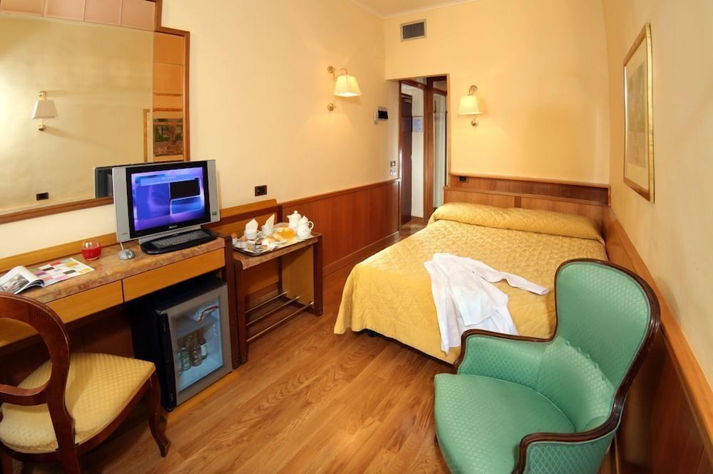Double Room Single Use