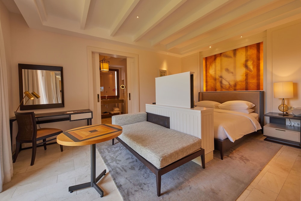 Grand Suite (Garden)