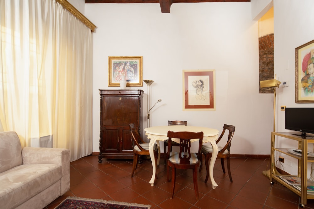 Classic Apartment