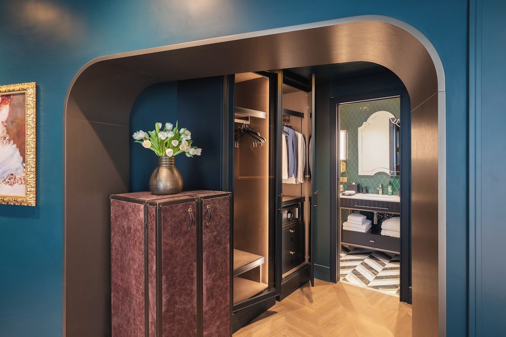 Room (Wellness)