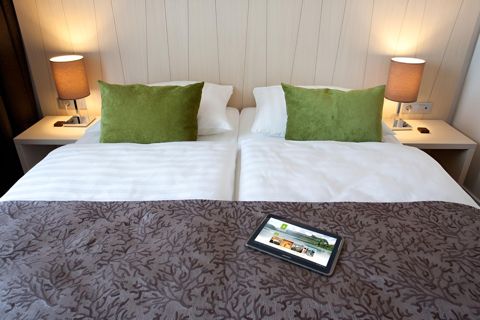 Standard Double or Twin Room photo 2