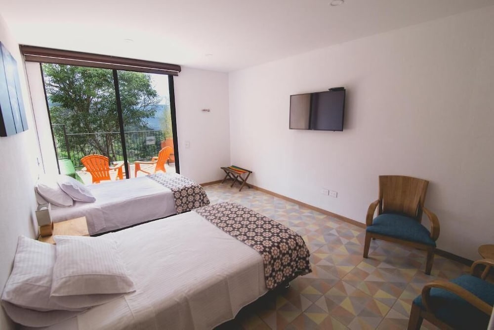 Junior Suite, Balcony photo 3