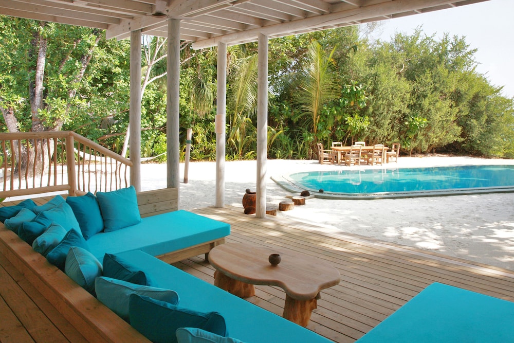 3 Bedroom Crusoe Suite With Pool