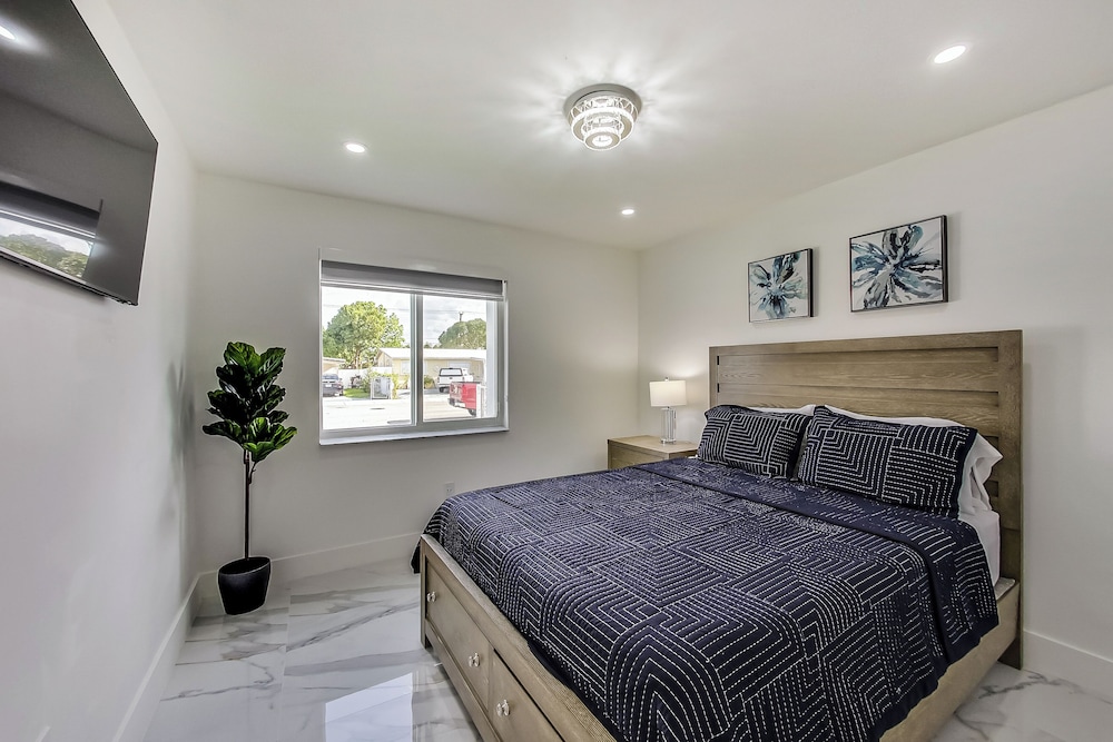 House, 3 Bedrooms photo 2