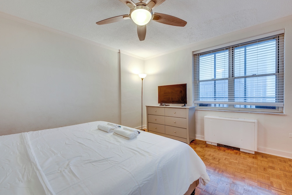 Apartment (1 Bedroom) - Photo 1