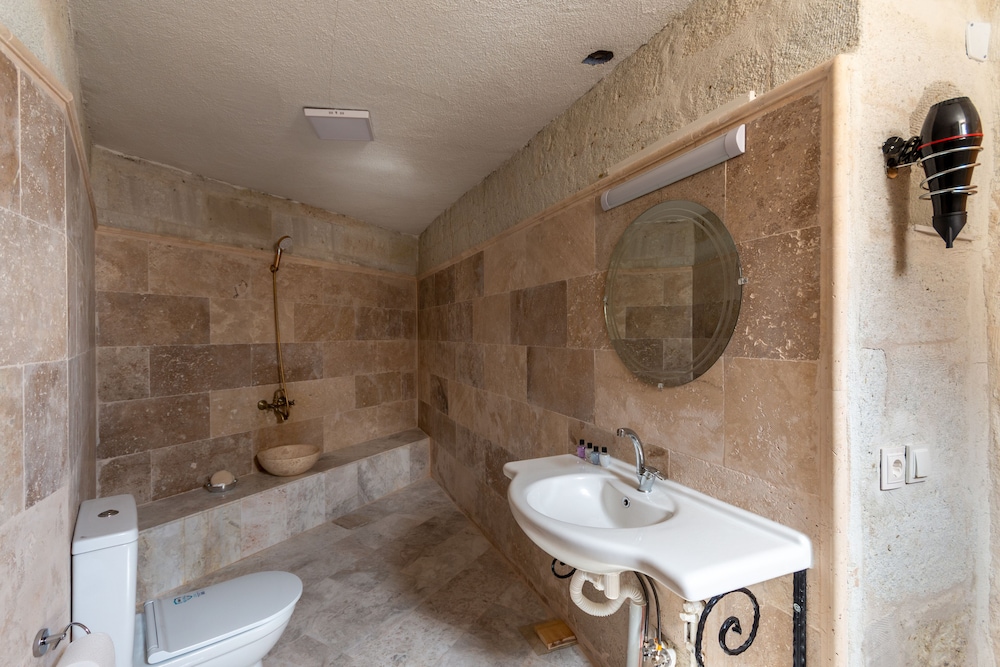 Traditional Room, 1 Double Bed, City View photo 2