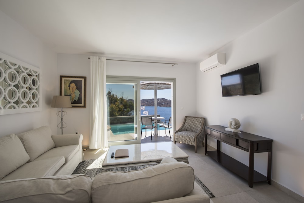Deluxe Villa, 2 Bedrooms, Private Pool - Photo 4