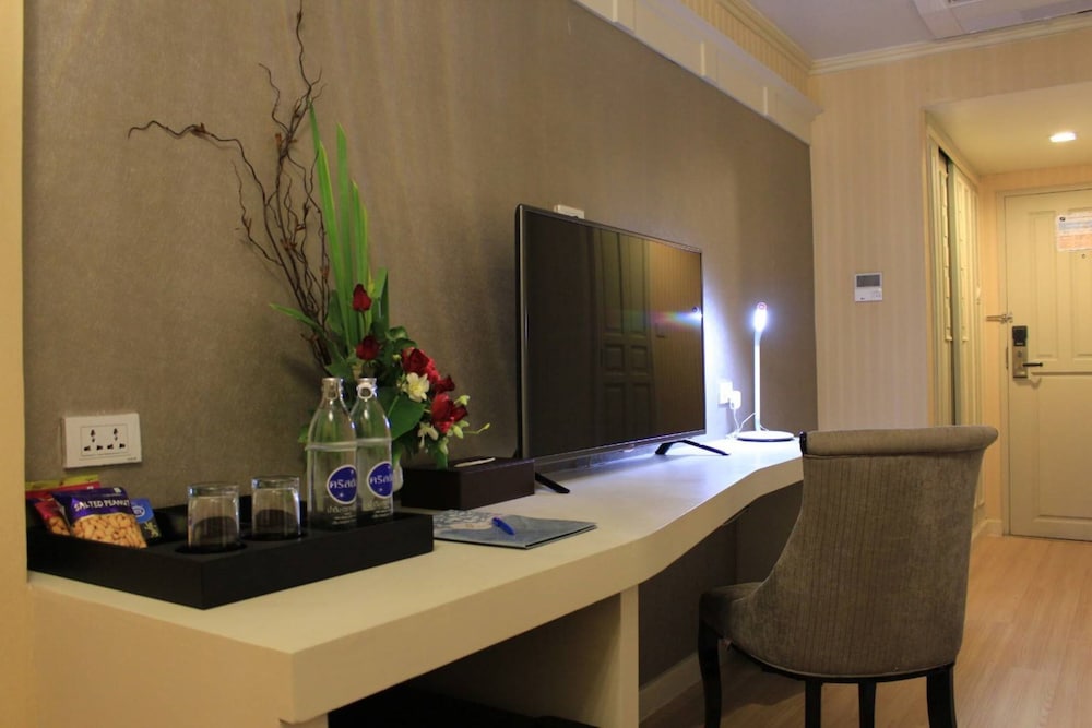 Deluxe Double Room photo 2