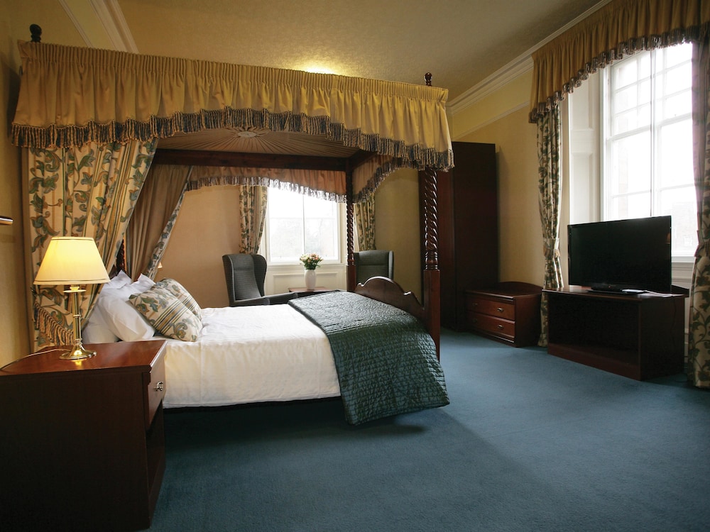 Executive Room, 1 King Bed, Non Smoking (Four Poster Bed) photo 3
