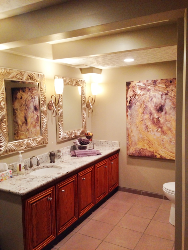 Garden Suite (Private Bath) photo 3