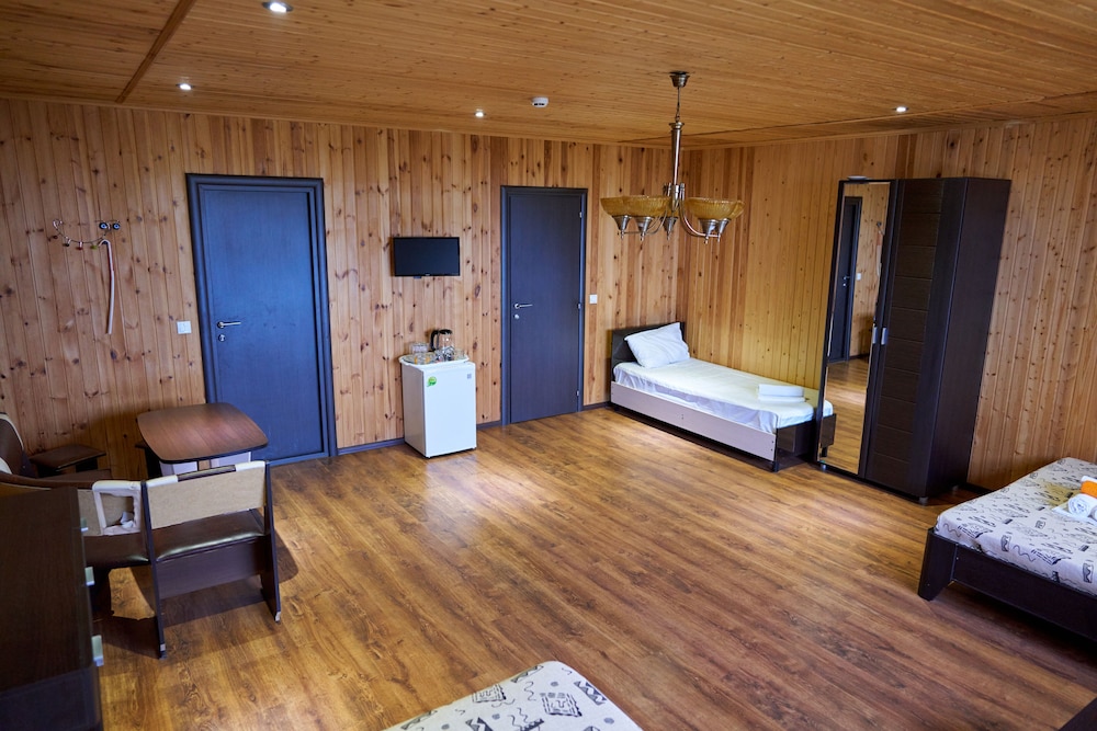 Family Room photo 1
