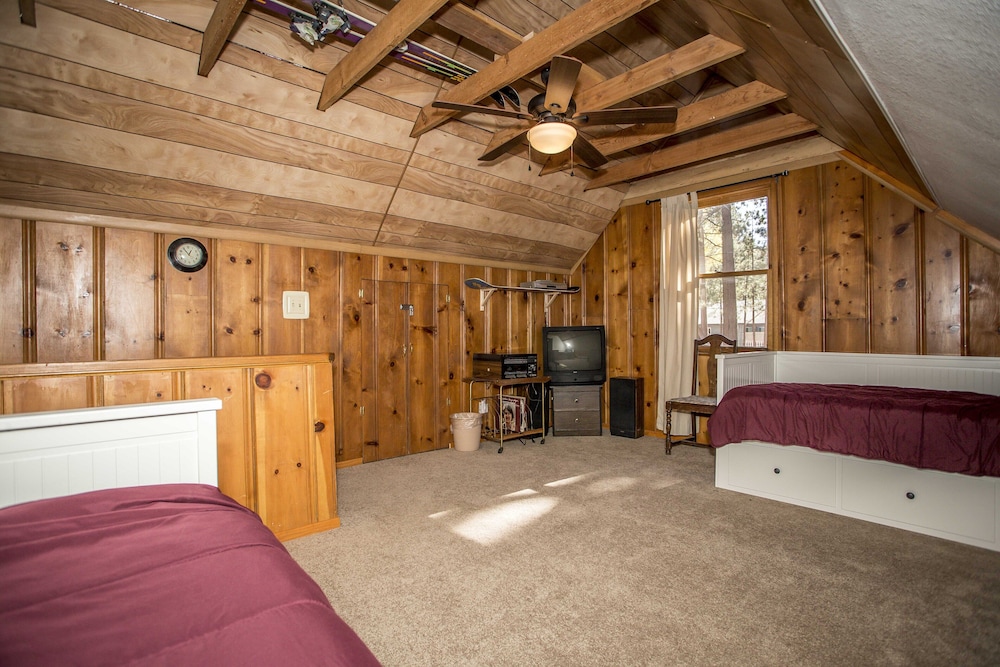 Cabin, 3 Bedrooms photo 3