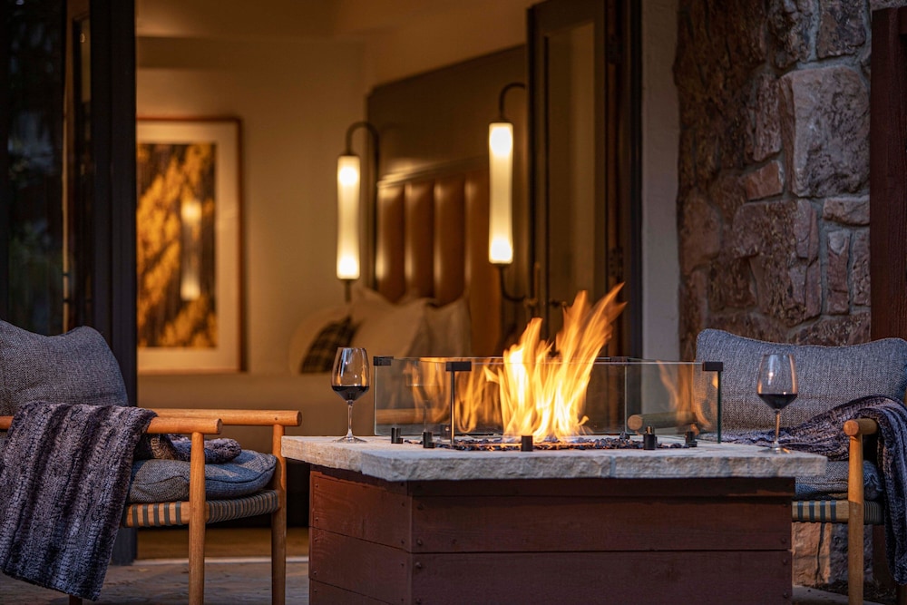King Patio with Firepit - Photo 4