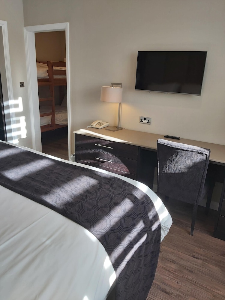 Standard Suite, Accessible, Ensuite