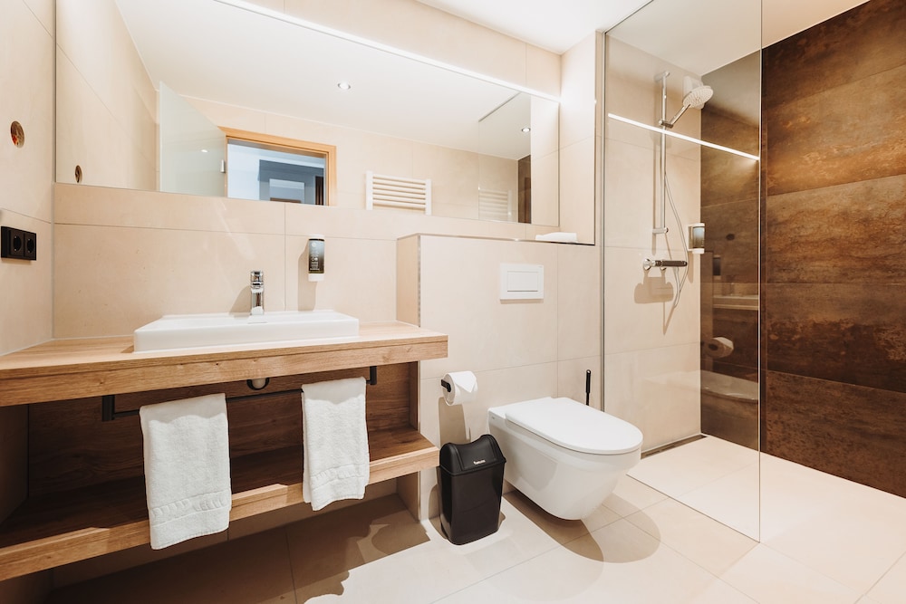 Standard Double or Twin Room photo 2