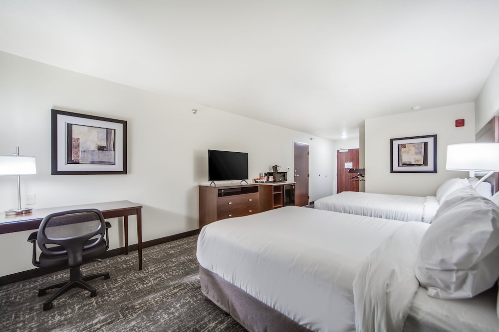 Room, 2 Queen Beds, Accessible, Non Smoking - Photo 3