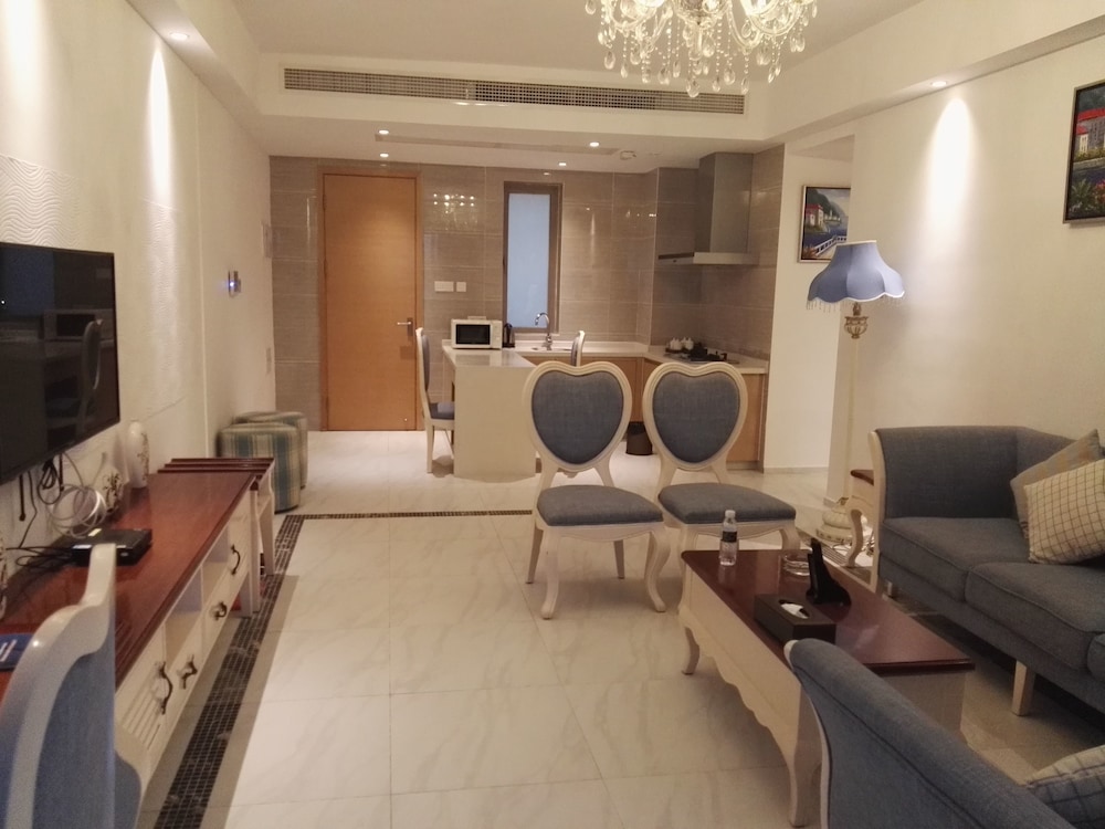 2-Bedroom Apartment, Lake view photo 1