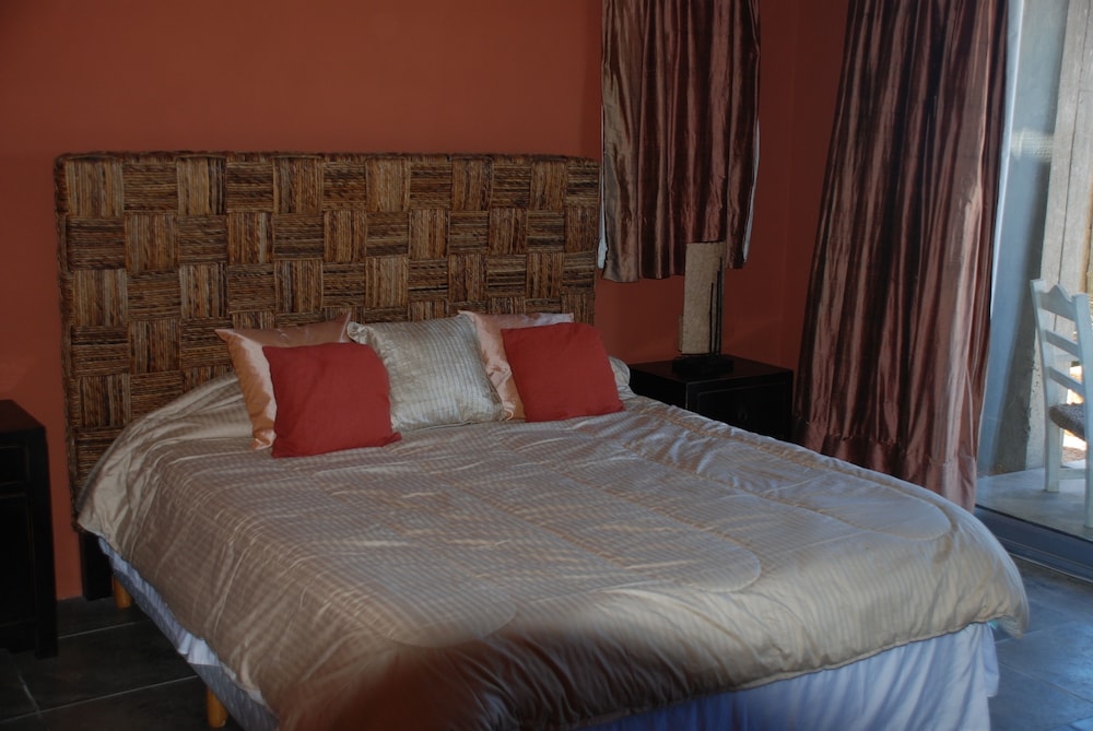 Room, 1 Queen Bed, Microwave (Sunset) photo 1