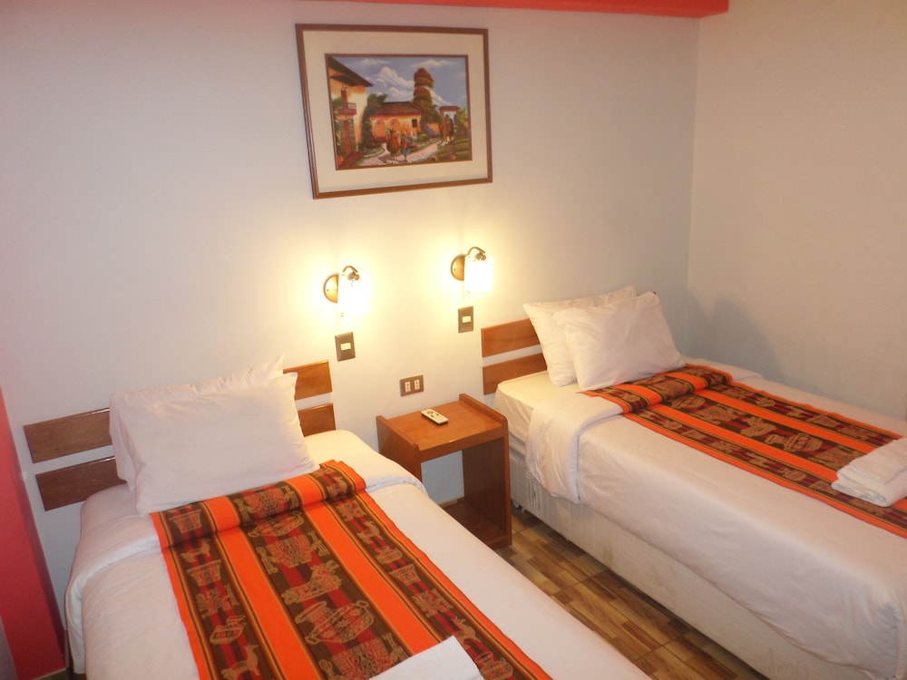 Twin Room, 2 Twin Beds photo 2