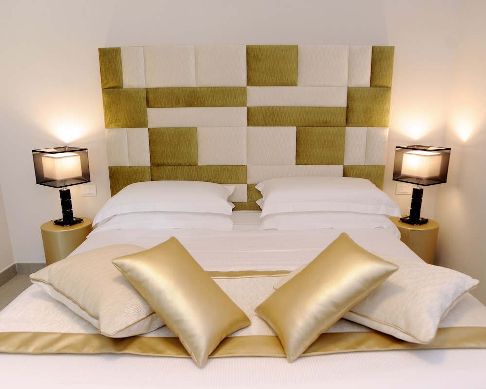 Double Room (Gardenia) photo 3