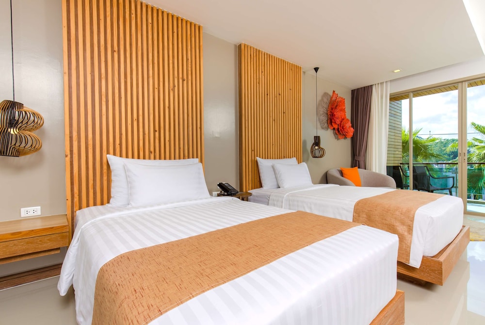 Deluxe Room, 2 Twin Beds photo 3