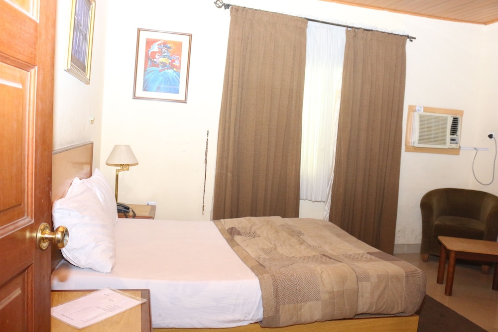 Executive Room photo 2