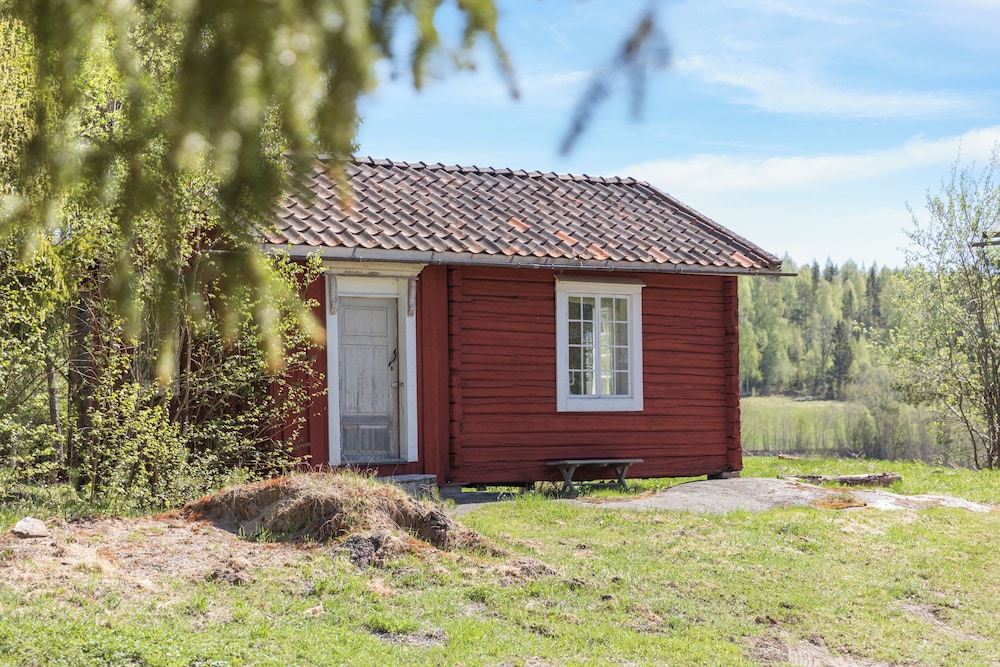 Cottage - without private bathroom photo 3
