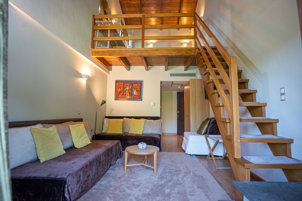 Junior Suite, 1 Bedroom, Mountain View
