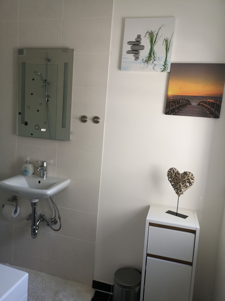 Apartment (New York) photo 2