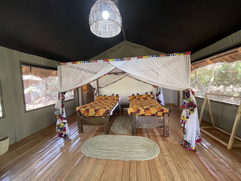 Deluxe Double or Twin Room photo 3