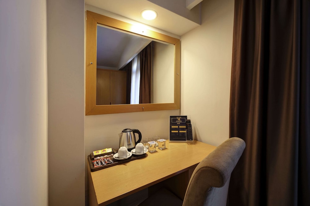 Deluxe Double Room photo 3