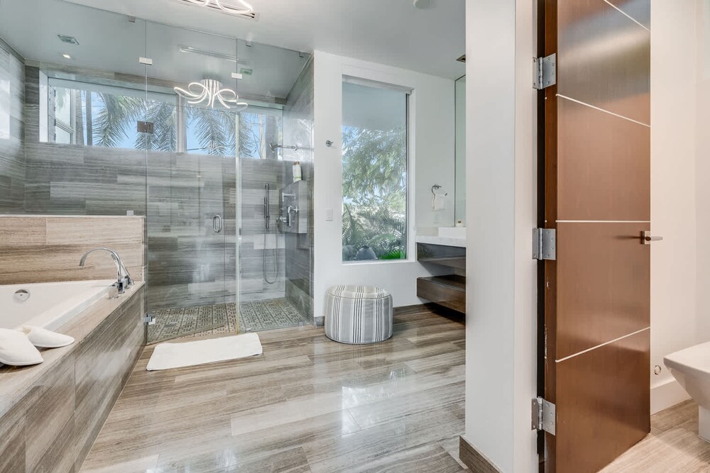 Modern Waterfront Mansion in the Heart of Las Olas Minutes From the Beach, Bilde 5