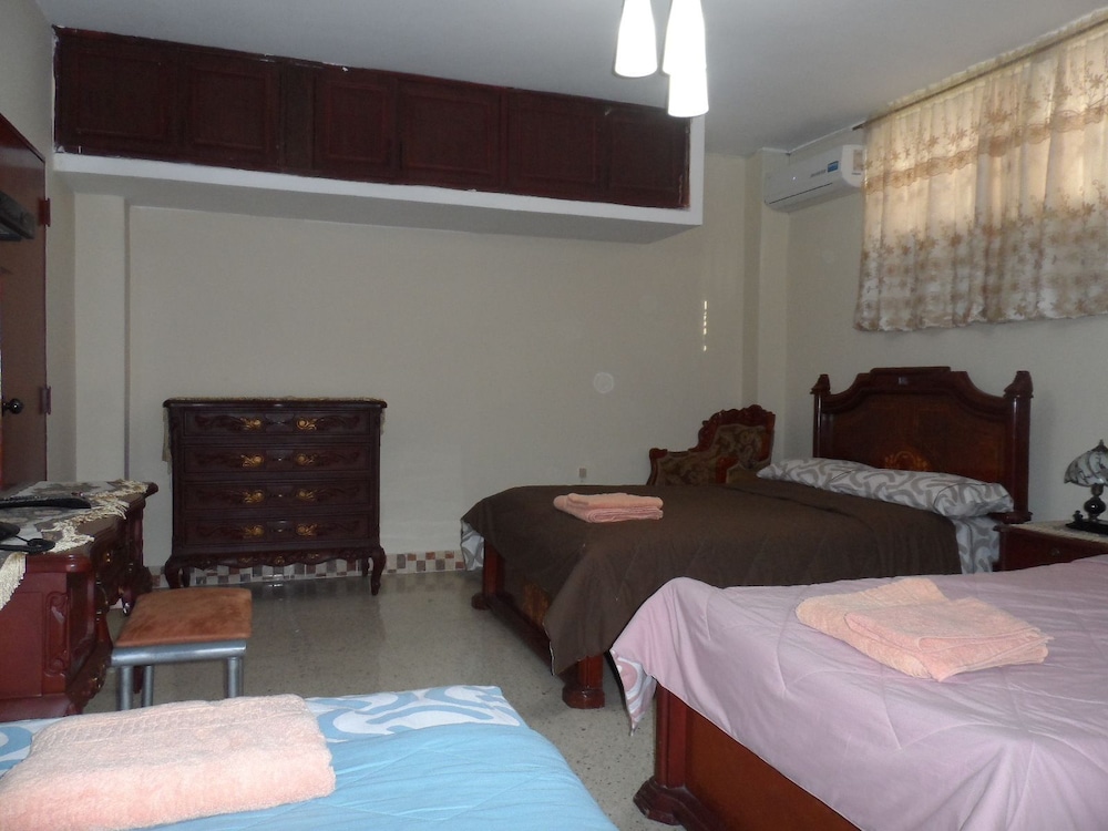 Triple Room, Multiple Beds photo 2