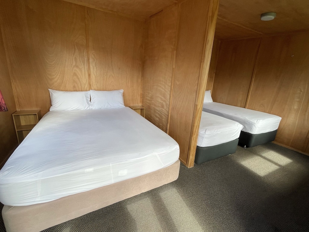 Basic Cabin