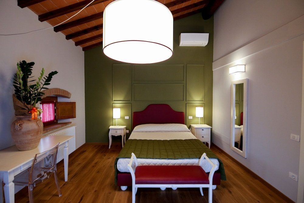 Room, Connecting Rooms photo 1