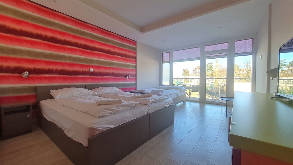 Comfort Quadruple Room photo 3