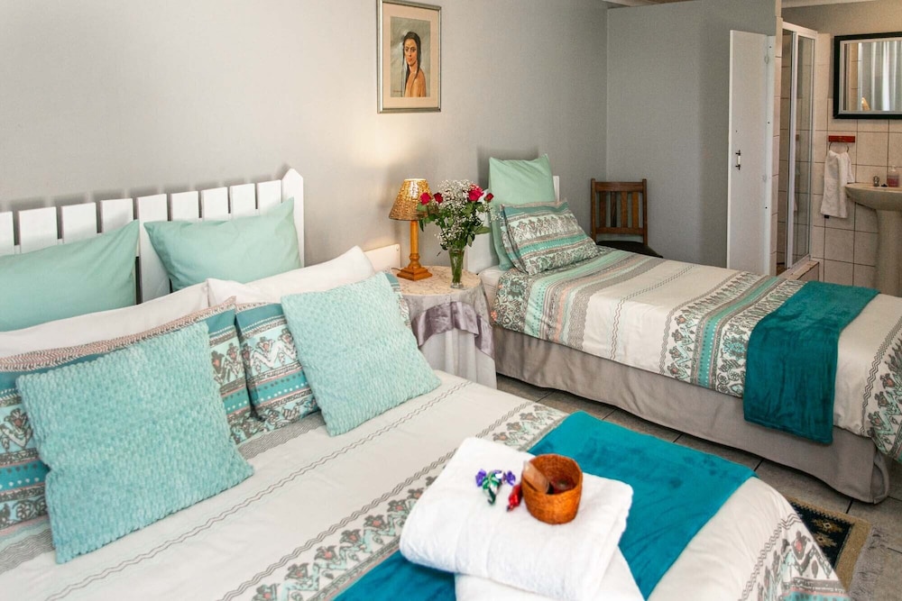 Room 2 photo 2