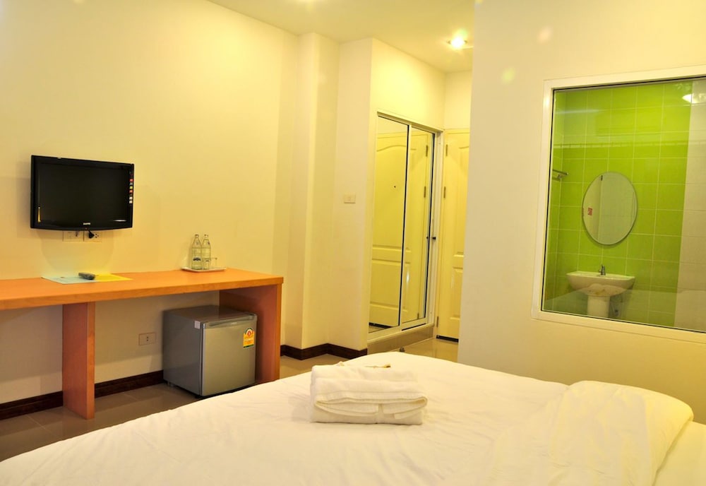 Standard Double Room photo 3