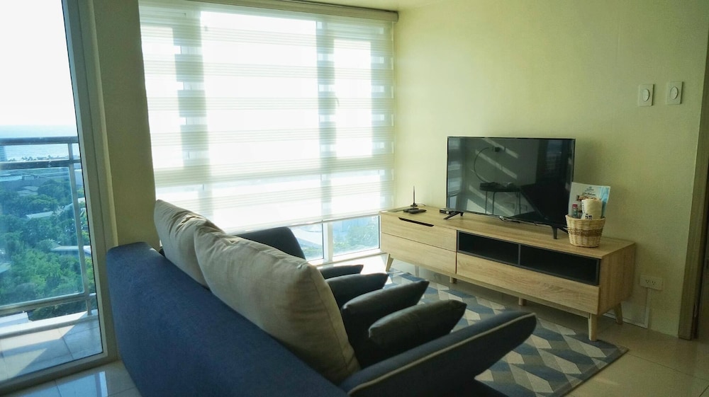 Deluxe Condo, 1 Bedroom, Balcony, Bay View photo 1