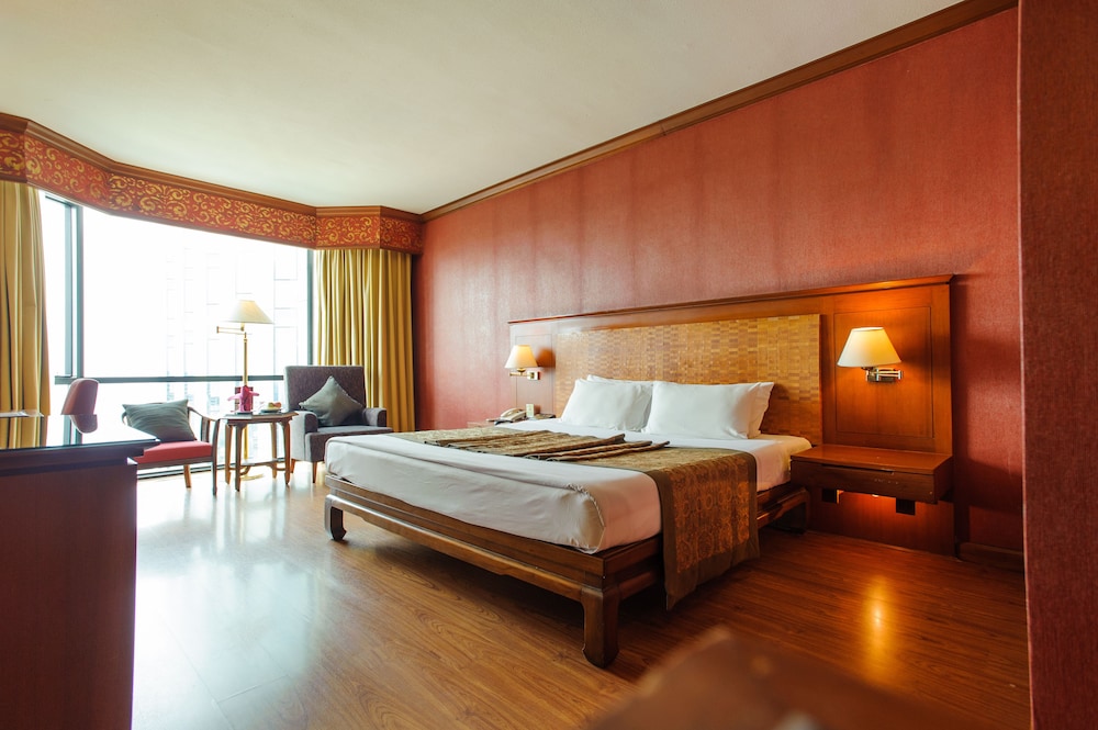 Deluxe Room - Photo 1