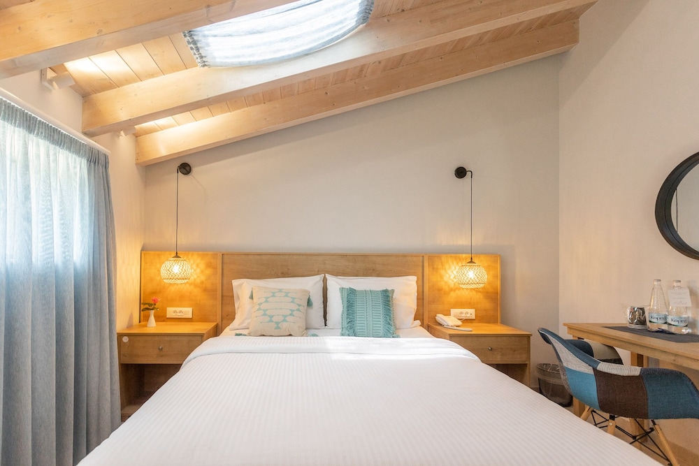 Superior Room, City View - Photo 4