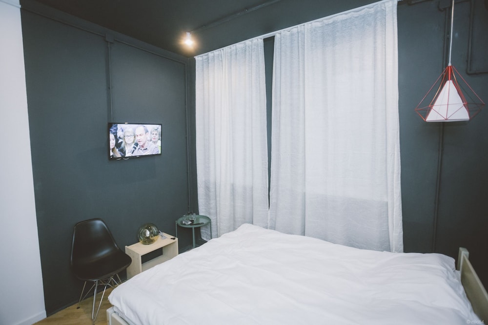 Small Double Room photo 1