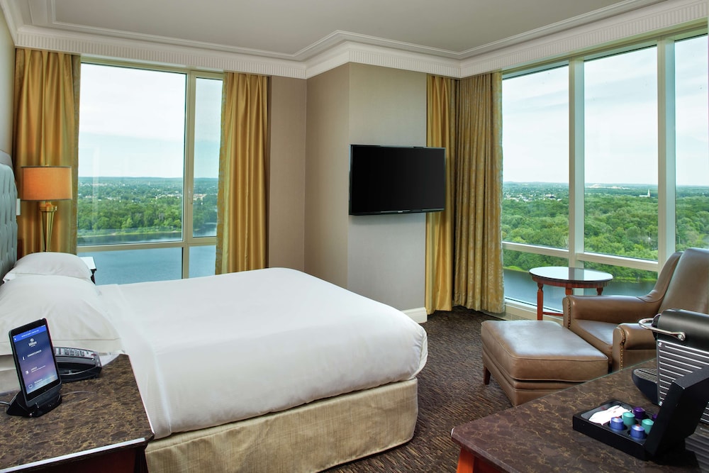Suite, Club Lounge Access photo 1