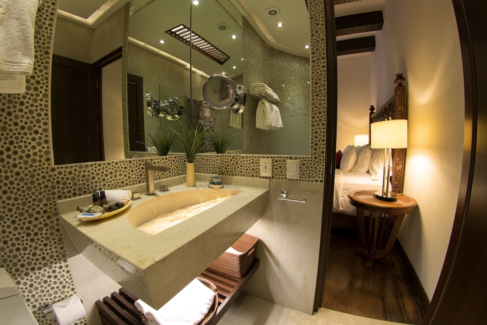 Superior Room - Photo 6