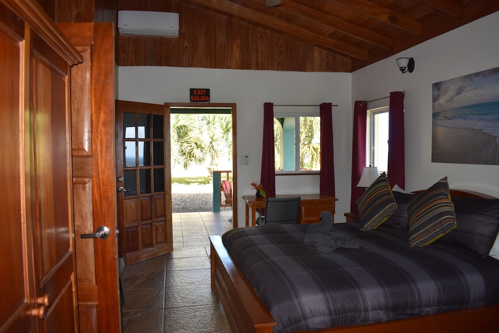 Standard Cabin