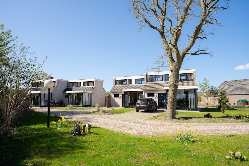 House photo 2