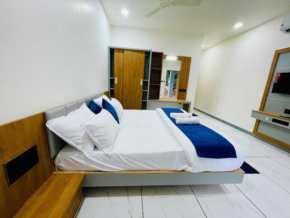 Deluxe Room, Garden View