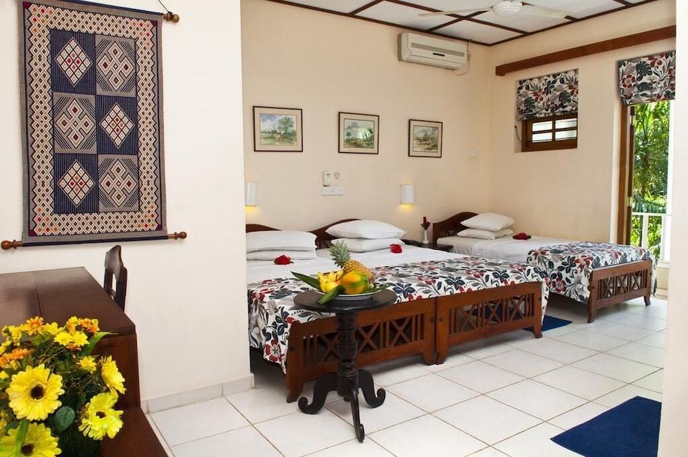 Deluxe Triple Room photo 2